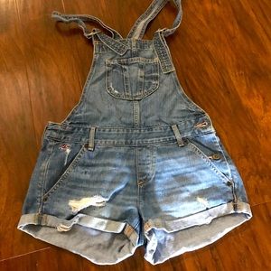 Hollister short overalls xs